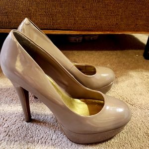 Guess heels